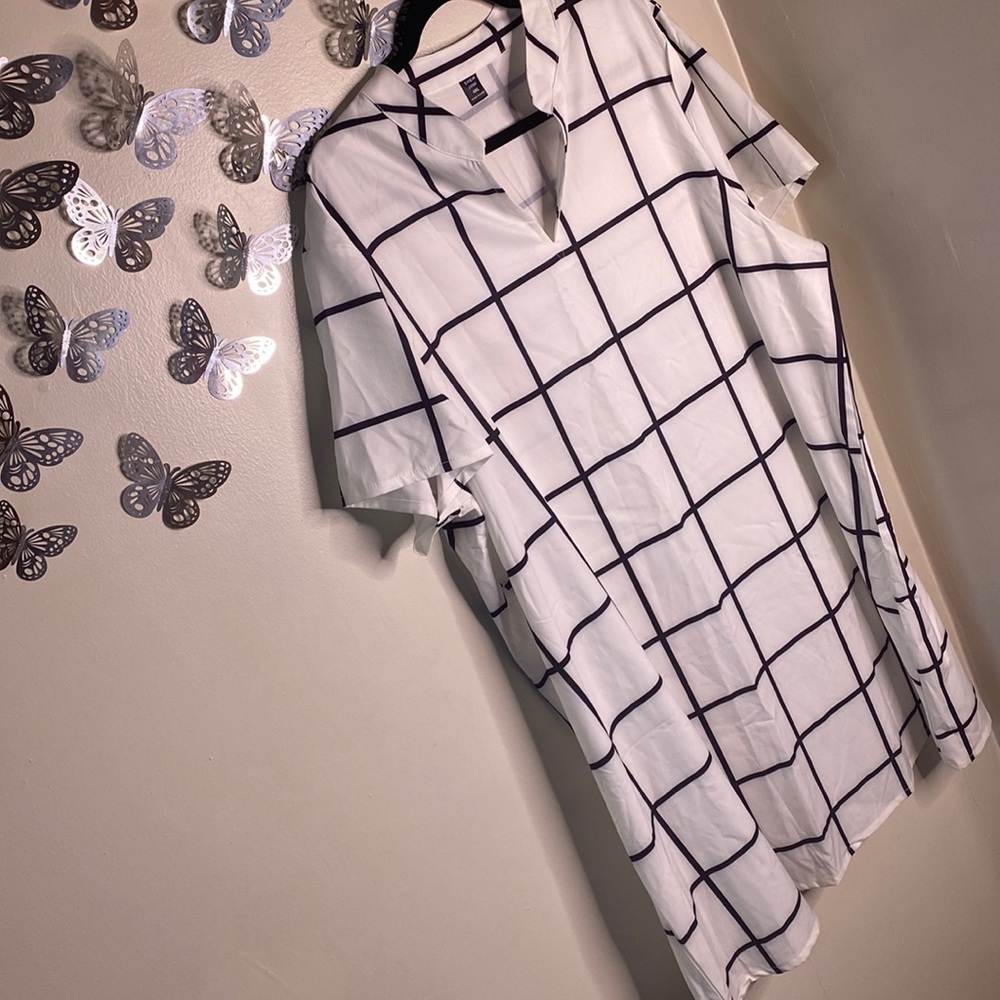 Plus SHEIN Curve White & Black Striped Dress
